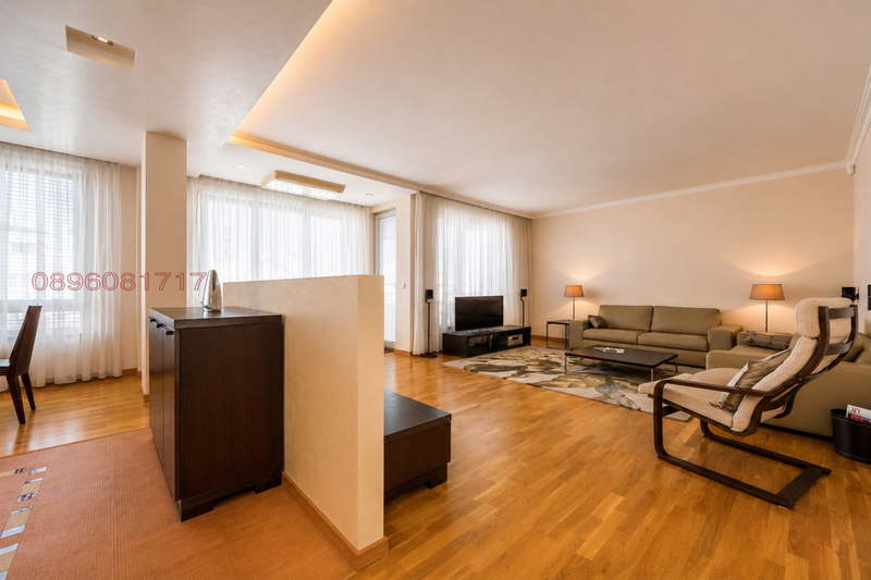 3-bedroom apartment in Sofiya, Medicinska Akademiya