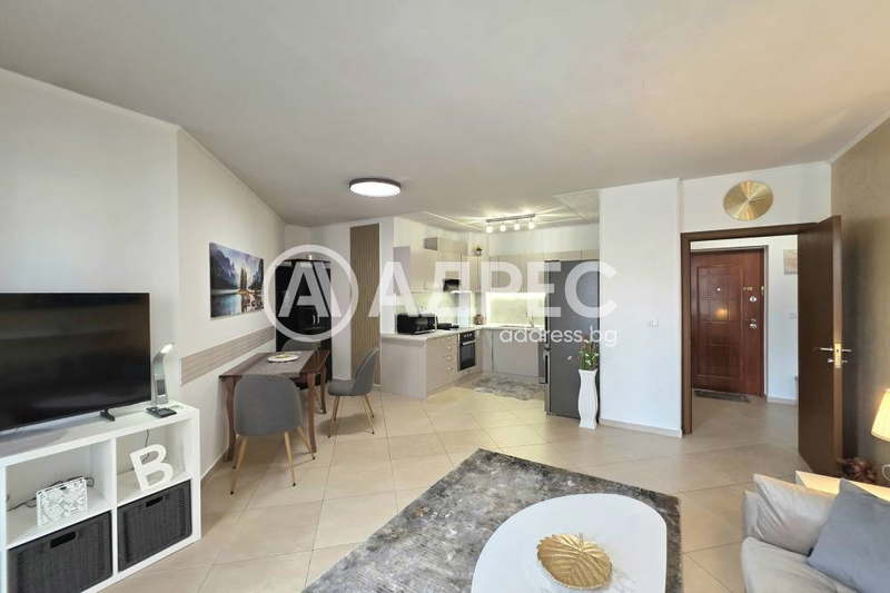 2-bedroom apartment in Sofiya, Mladost 1