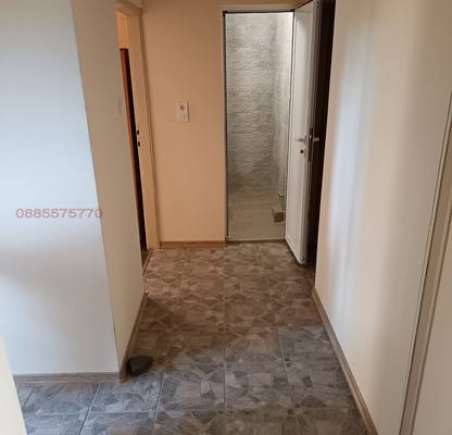 Photo 2 — 3-bedroom apartment in Sofiya, Mladost 1