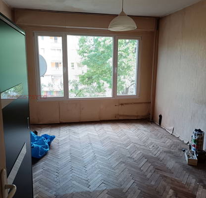 Photo 3 — 3-bedroom apartment in Sofiya, Mladost 1
