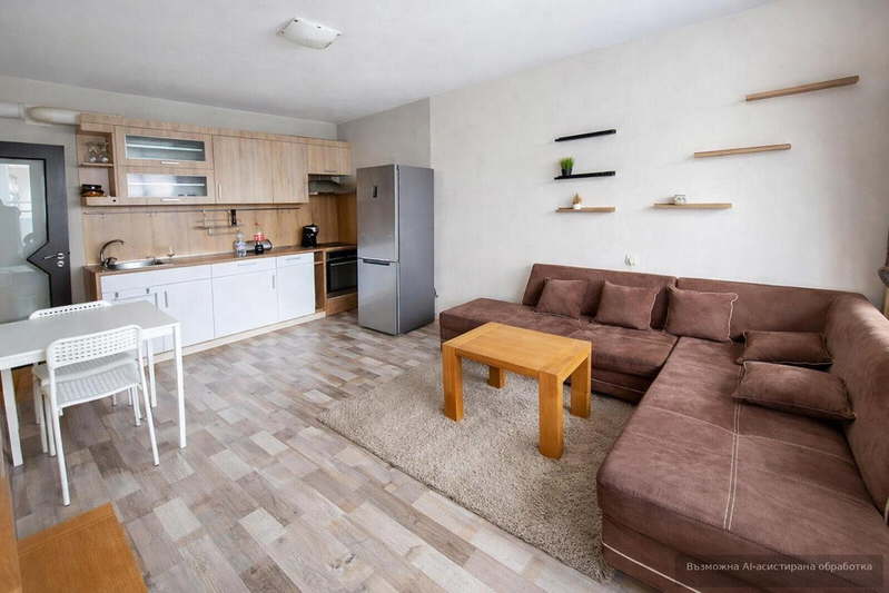 3-bedroom apartment in Sofiya, Mladost 1