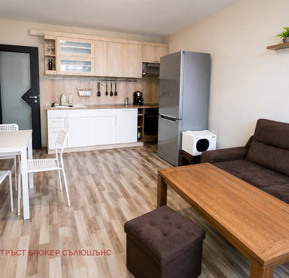 Photo 3 — 3-bedroom apartment in Sofiya, Mladost 1