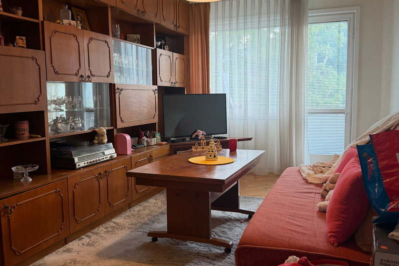 3-bedroom apartment in Sofiya, Mladost 1