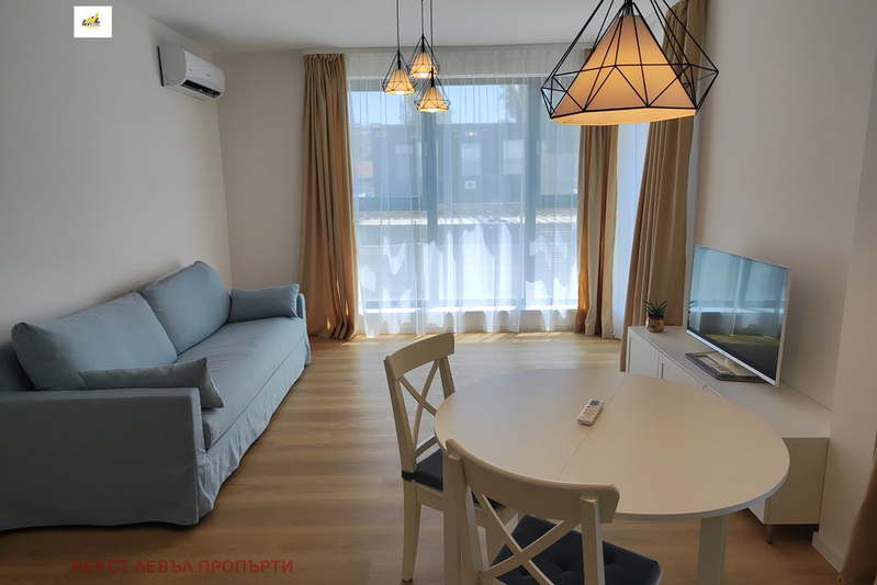 2-bedroom apartment in Sofiya, Mladost 1
