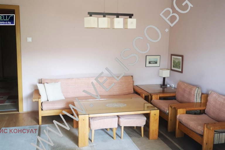 3-bedroom apartment in Sofiya, Mladost 1