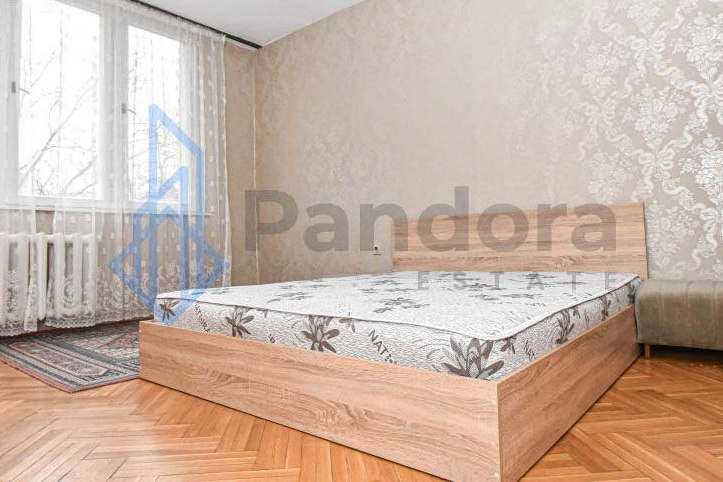 3-bedroom apartment in Sofiya, Mladost 1