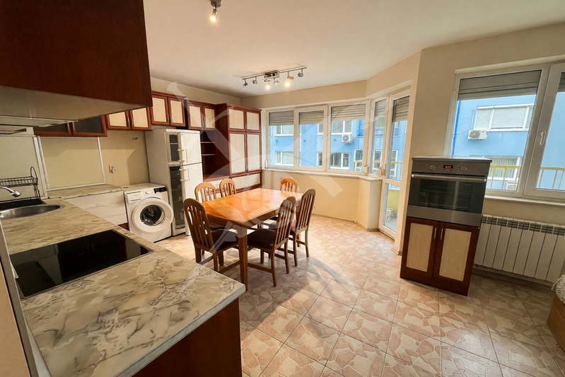2-bedroom apartment in Sofiya, Mladost 1A