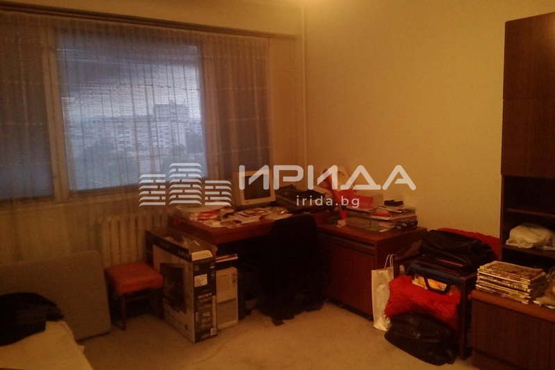Двустаен апартамент в Младост 2 с тераса