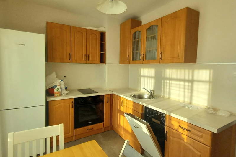 3-bedroom apartment in Sofiya, Mladost 2