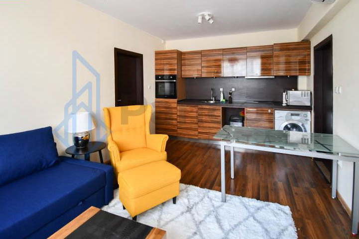 3-bedroom apartment in Sofiya, Mladost 2