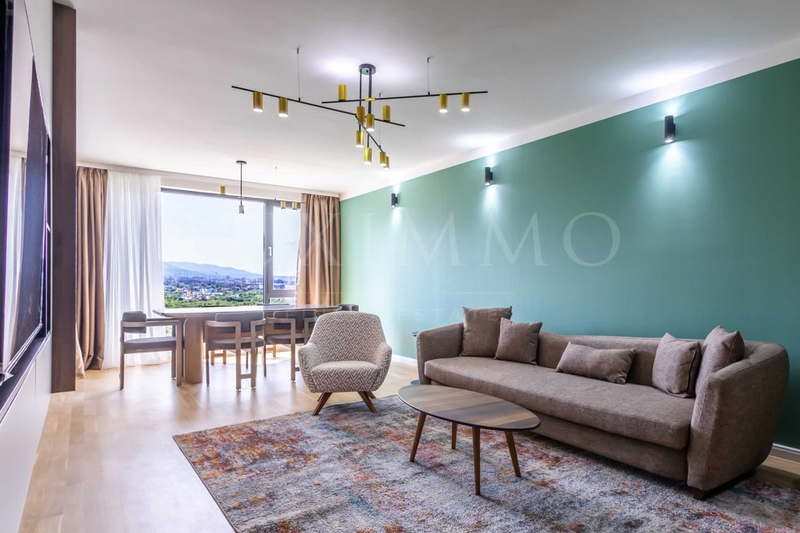 3-bedroom apartment in Sofiya, Mladost 2