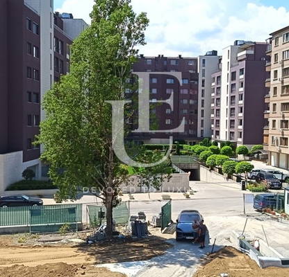 Снимка 3 — Тристаен апартамент с паркинг в Младост 3, София