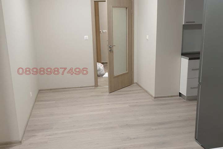 3-bedroom apartment in Sofiya, Mladost 4