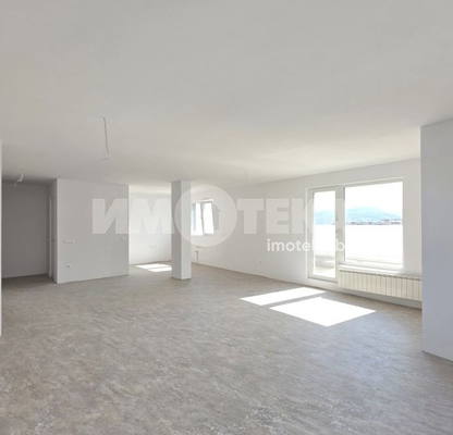 Photo 2 — 3-bedroom apartment in Sofiya, Mladost 4