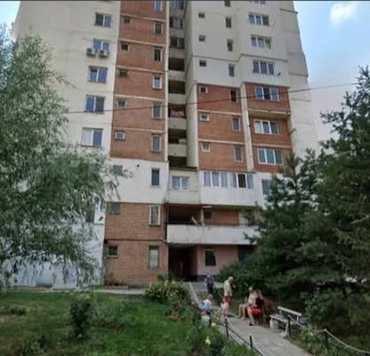 Снимка 4 — Просторен 2-стаен апартамент с югоизточно изложение в Младост 4