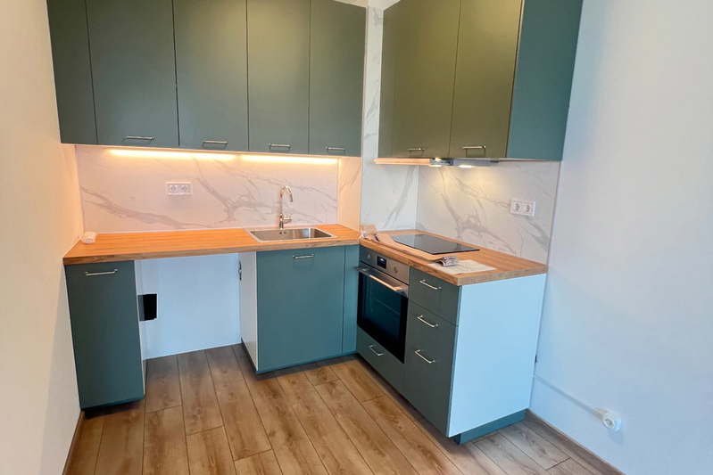 2-bedroom apartment in Sofiya, Mladost 4