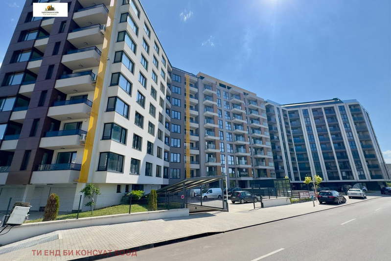 2-bedroom apartment in Sofiya, Mladost 4