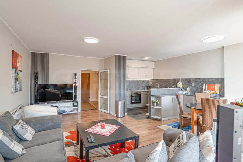 4-bedroom apartment in Sofiya, Mladost 4
