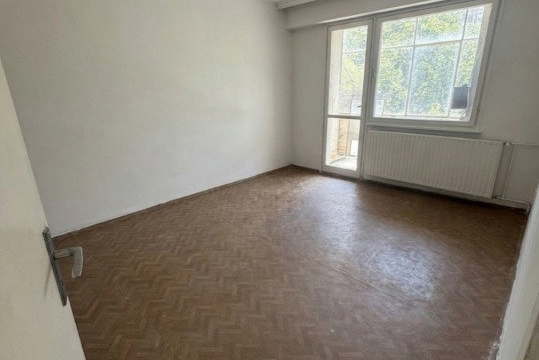 3-bedroom apartment in Sofiya, Nadejda 2
