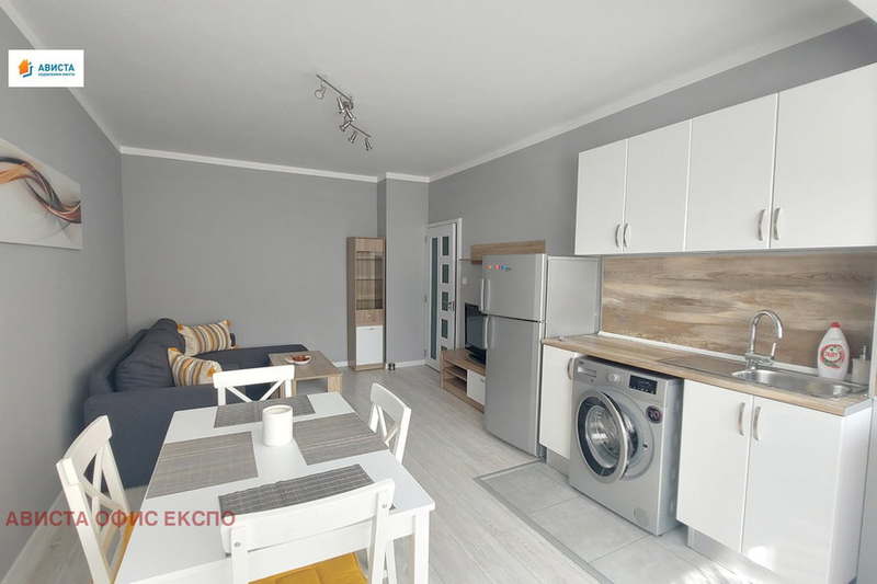 3-bedroom apartment in Sofiya, Nadejda 2