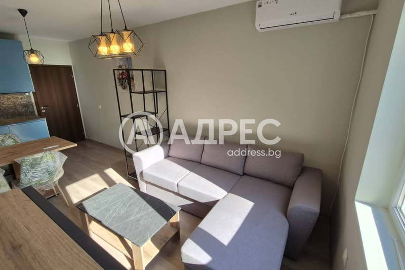 3-bedroom apartment in Sofiya, Obelya