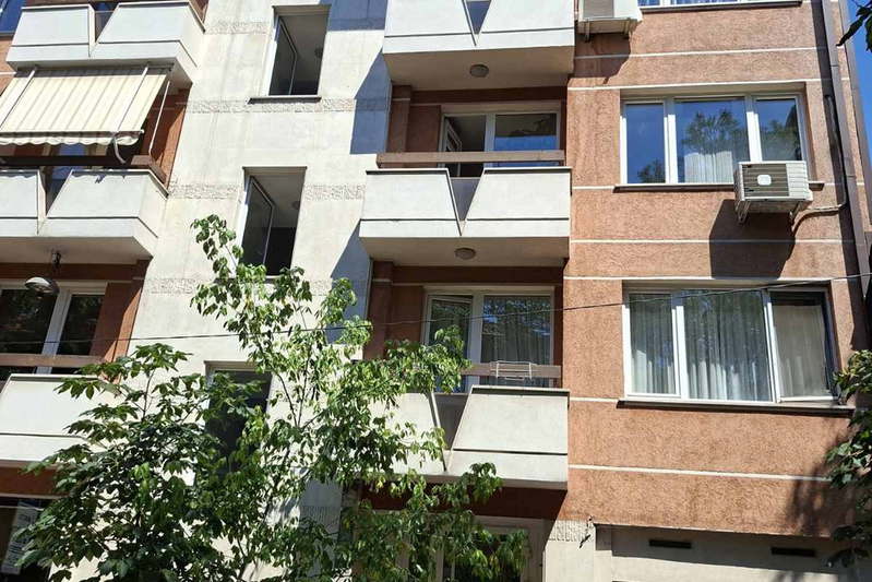 3-bedroom apartment in Sofiya, Oborishte