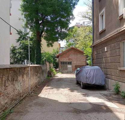 Снимка 3 — Двустаен апартамент в Оборище с двор и паркинг