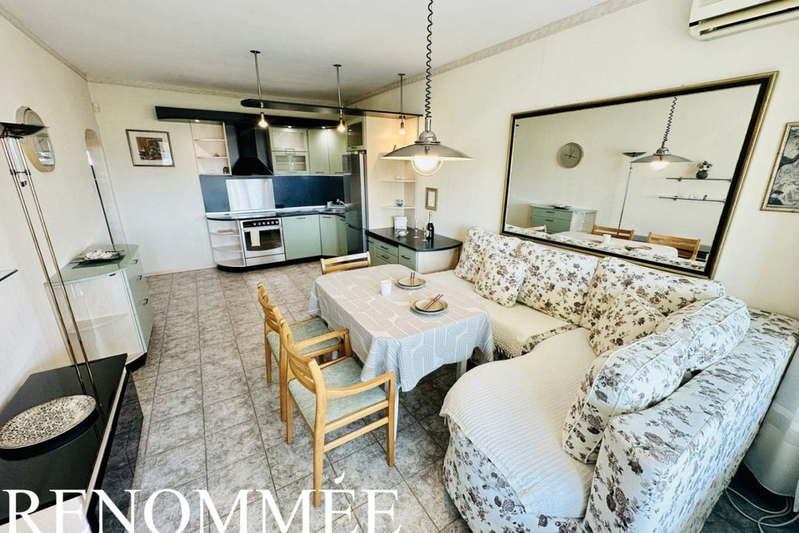 3-bedroom apartment in Sofiya, Oborishte