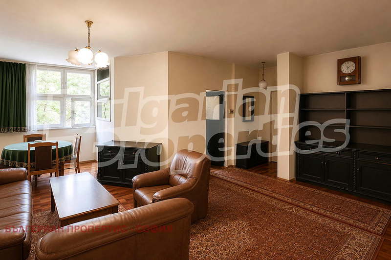 3-bedroom apartment in Sofiya, Pavlovo