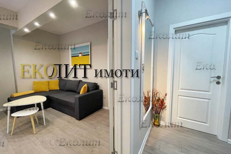 3-bedroom apartment in Sofiya, Poduyane