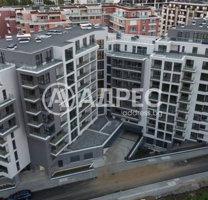 Photo 3 — 3-bedroom apartment in Sofiya, Poligona