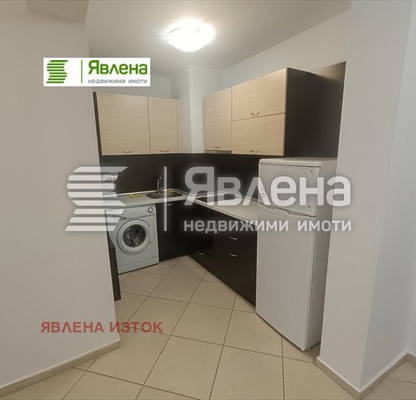 Снимка 2 — Двустаен апартамент с тераса в Разсадника, София
