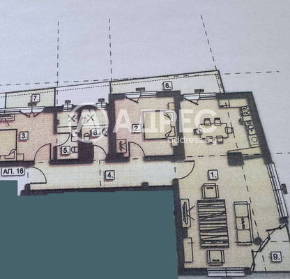 Снимка 3 — Тристаен апартамент в Редута с три тераси и панорамна гледка