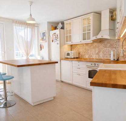 Photo 2 — 5-bedroom apartment in Sofiya, Reduta