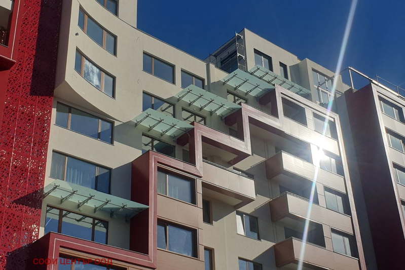 3-bedroom apartment in Sofiya, Serdika