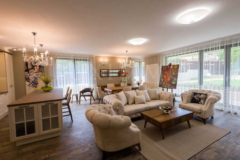 4-bedroom apartment in Sofiya, Simeonovo
