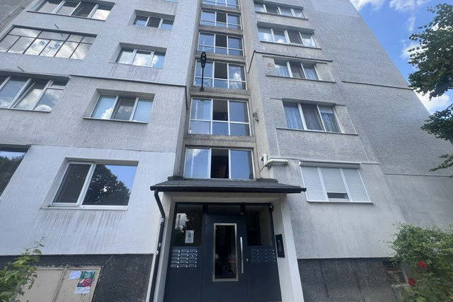 3-bedroom apartment in Sofiya, Slatina