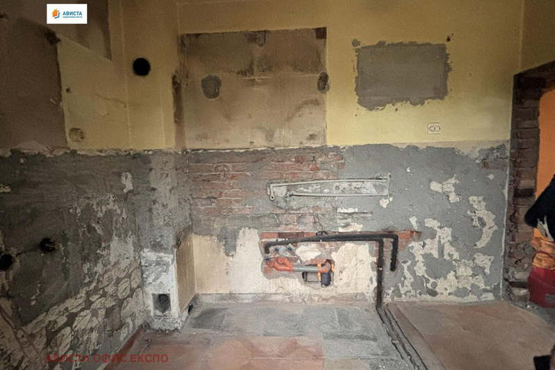 3-bedroom apartment in Sofiya, Slaviya