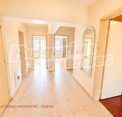 Photo 5 — 3-bedroom apartment in Sofiya, Spz Slatina
