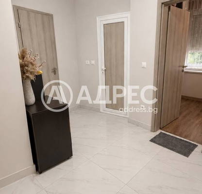 Снимка 4 — Двустаен апартамент в Студентски град с мазе и асансьор