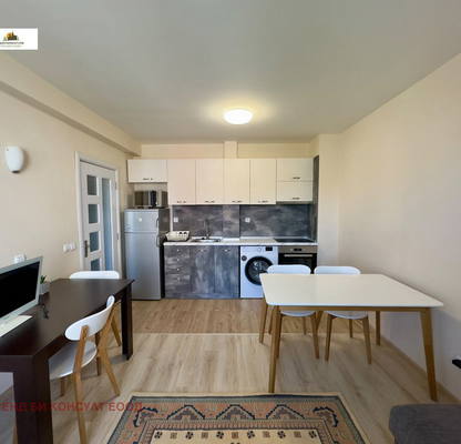Photo 5 — Two-room apartment in Studentski Grad with elevator