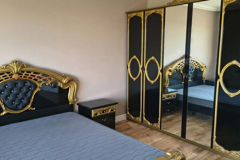 3-bedroom apartment in Sofiya, Studentski Grad