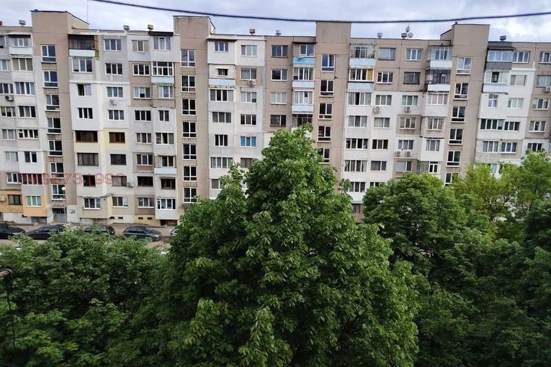 Двустаен апартамент в Сухата река с два балкона