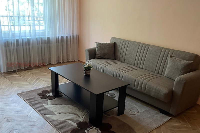 3-bedroom apartment in Sofiya, Sveta Troica