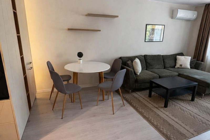 2-bedroom apartment in Sofiya, Tolstoi