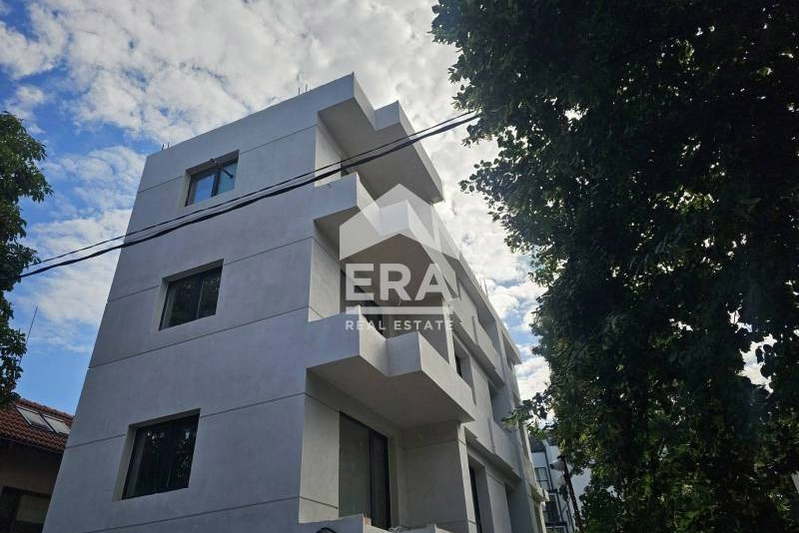 3-bedroom apartment in Sofiya, Triygylnika