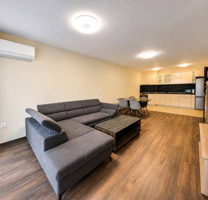 Снимка 3 — Просторен 2-стаен апартамент с панорамна тераса във Витоша