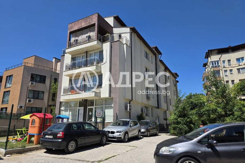 Two-room apartment with south-facing terrace in Vitosha district, Sofia