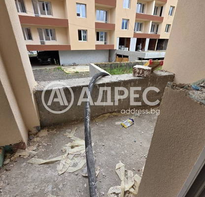 Снимка 5 — Двустаен апартамент с тераса в кв. Витоша, София