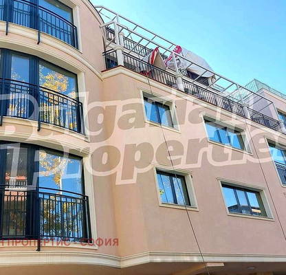 Снимка 5 — Тристаен апартамент с тераса в кв. Витоша, София